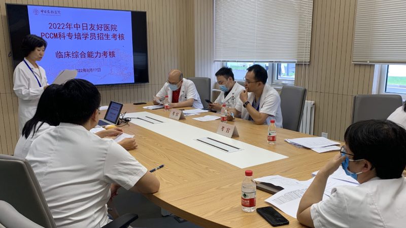 制造业企业如何选择合适的培训平台？**